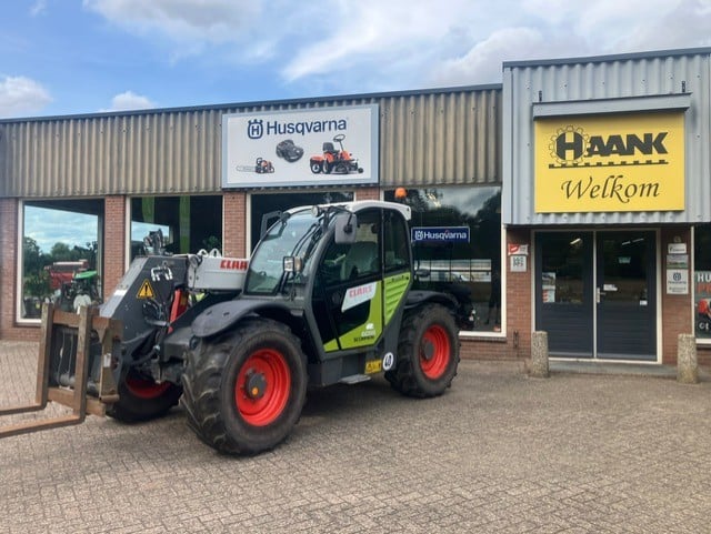 Claas scorpion 6035