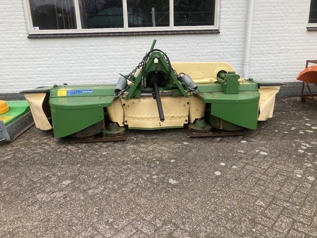 Alternative view of Krone Easy Cut F 320