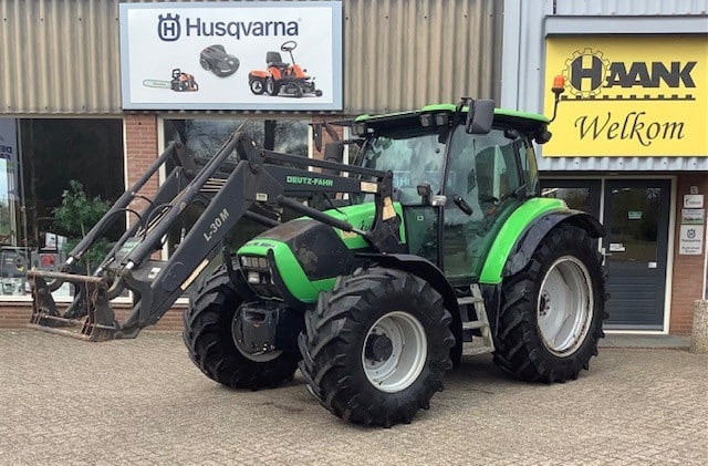 Deutz Fahr K100 met Frontlader