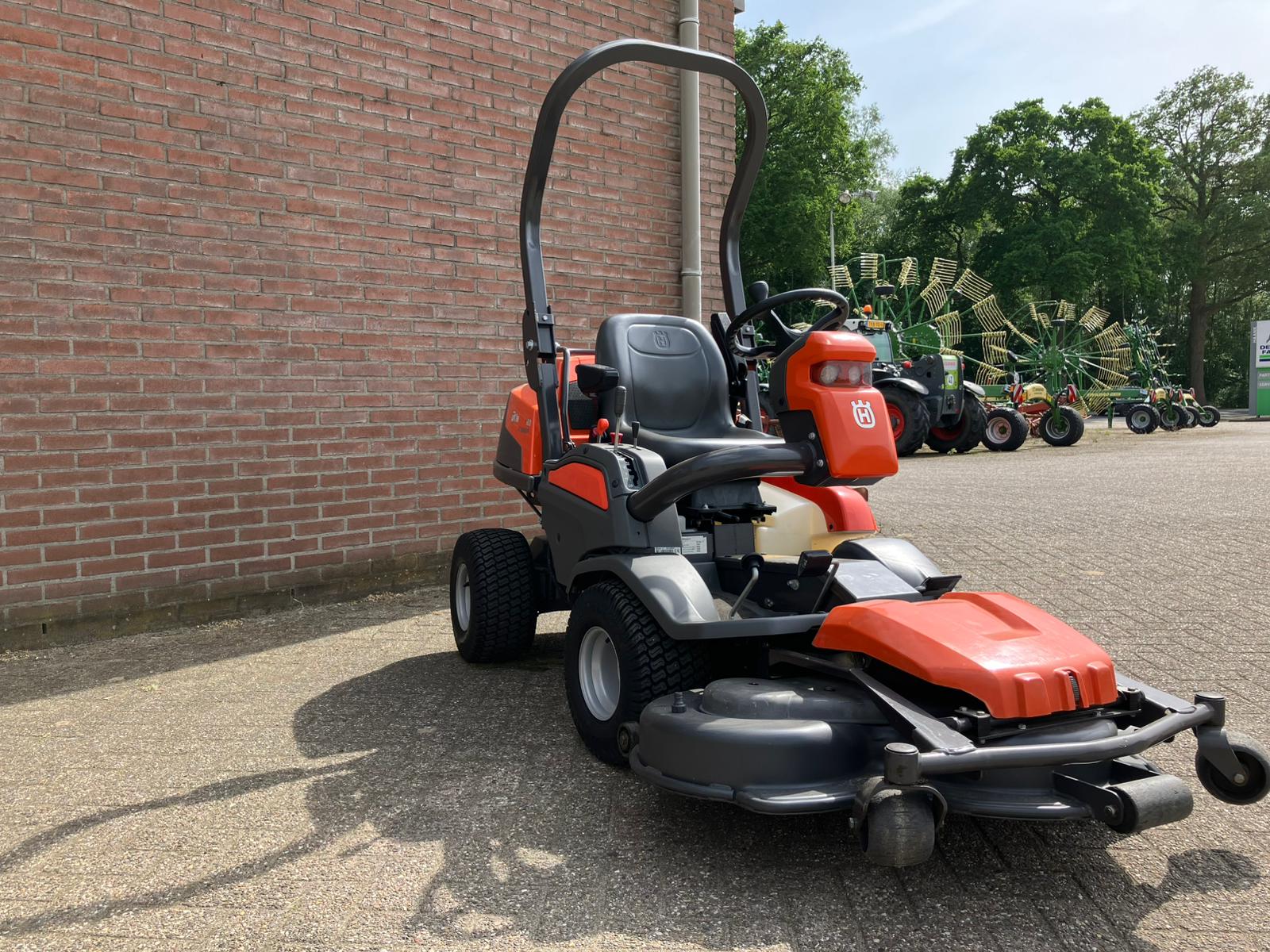 Alternative view of Husqvarna P524EFI